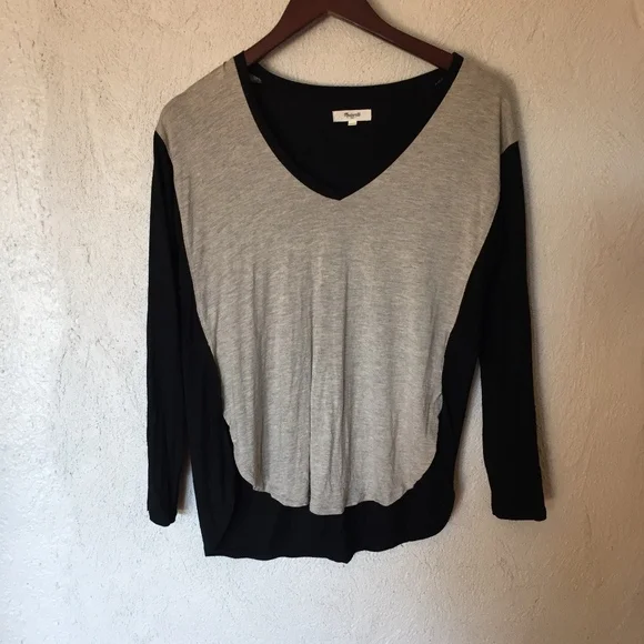 Madewell Anthem Long Sleeve V-Neck Top - Picture 4 of 8